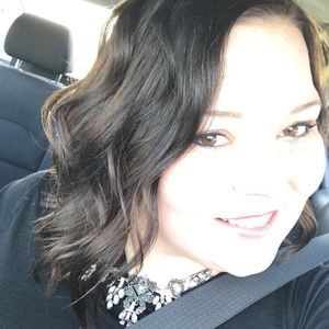 Meet your Posher, Kara